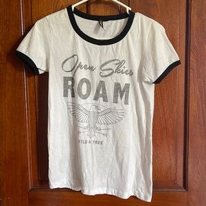 A white t shirt, super comfortable! No stains or holes